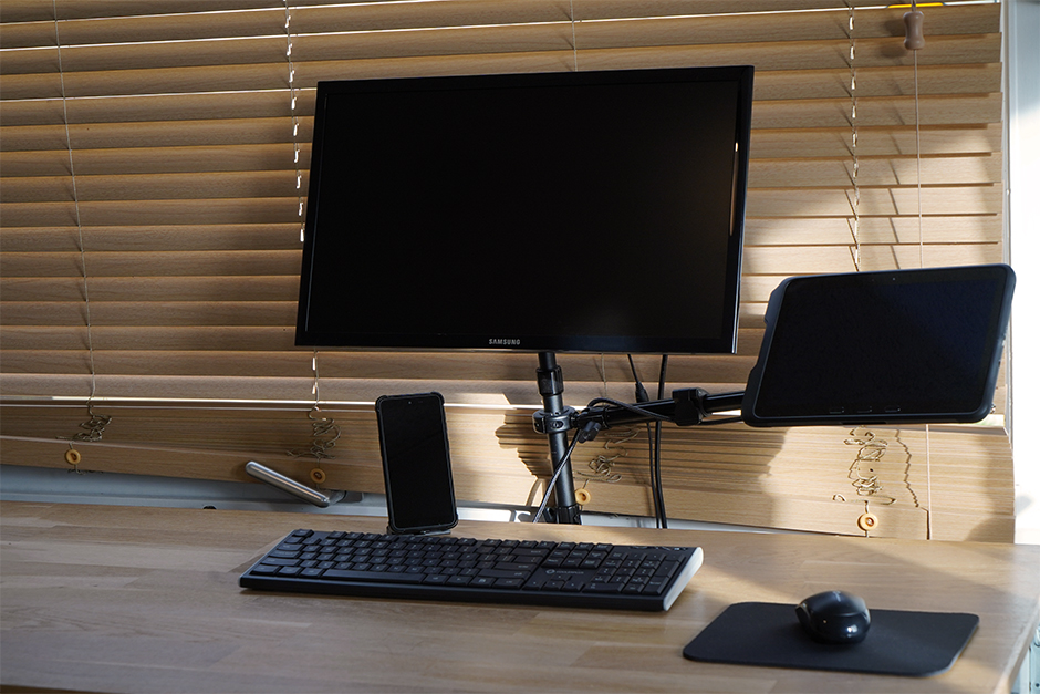 TabDrop POGO Dex Station